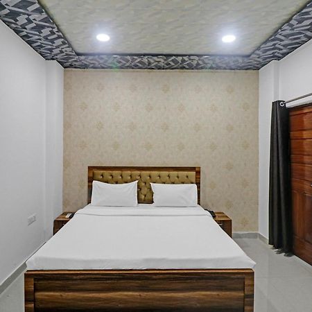 קאנפור Hotel O Paras Palace מראה חיצוני תמונה