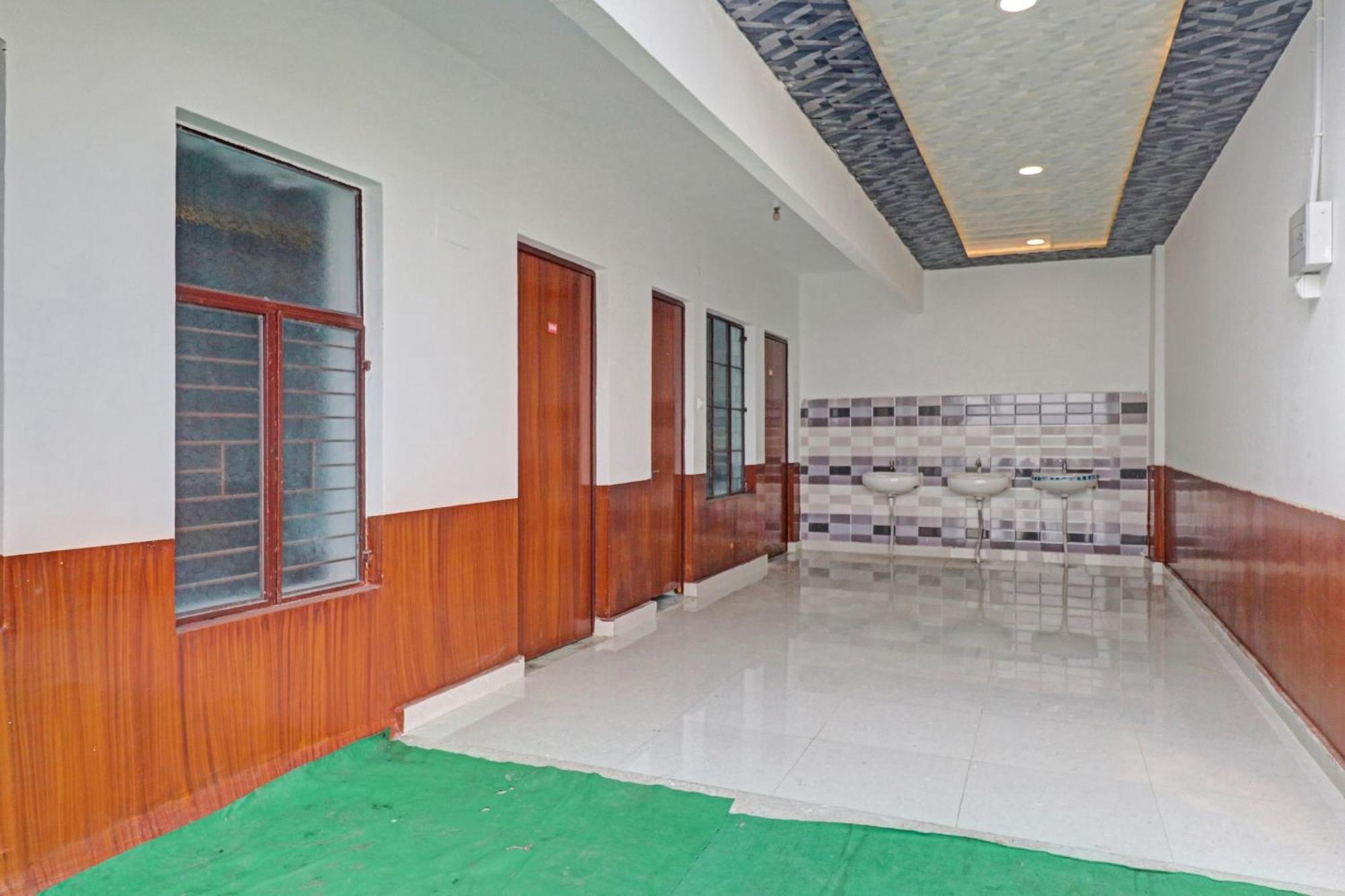 קאנפור Hotel O Paras Palace מראה חיצוני תמונה
