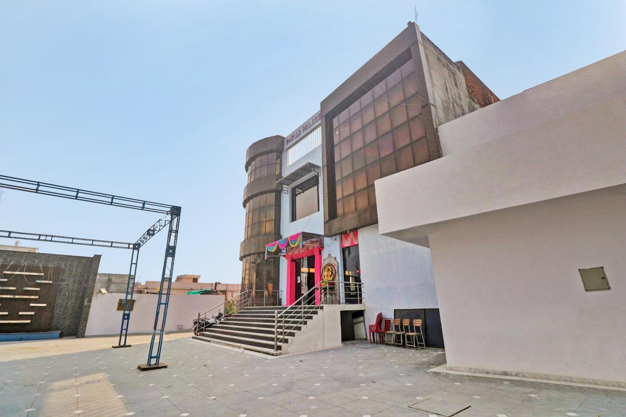קאנפור Hotel O Paras Palace מראה חיצוני תמונה