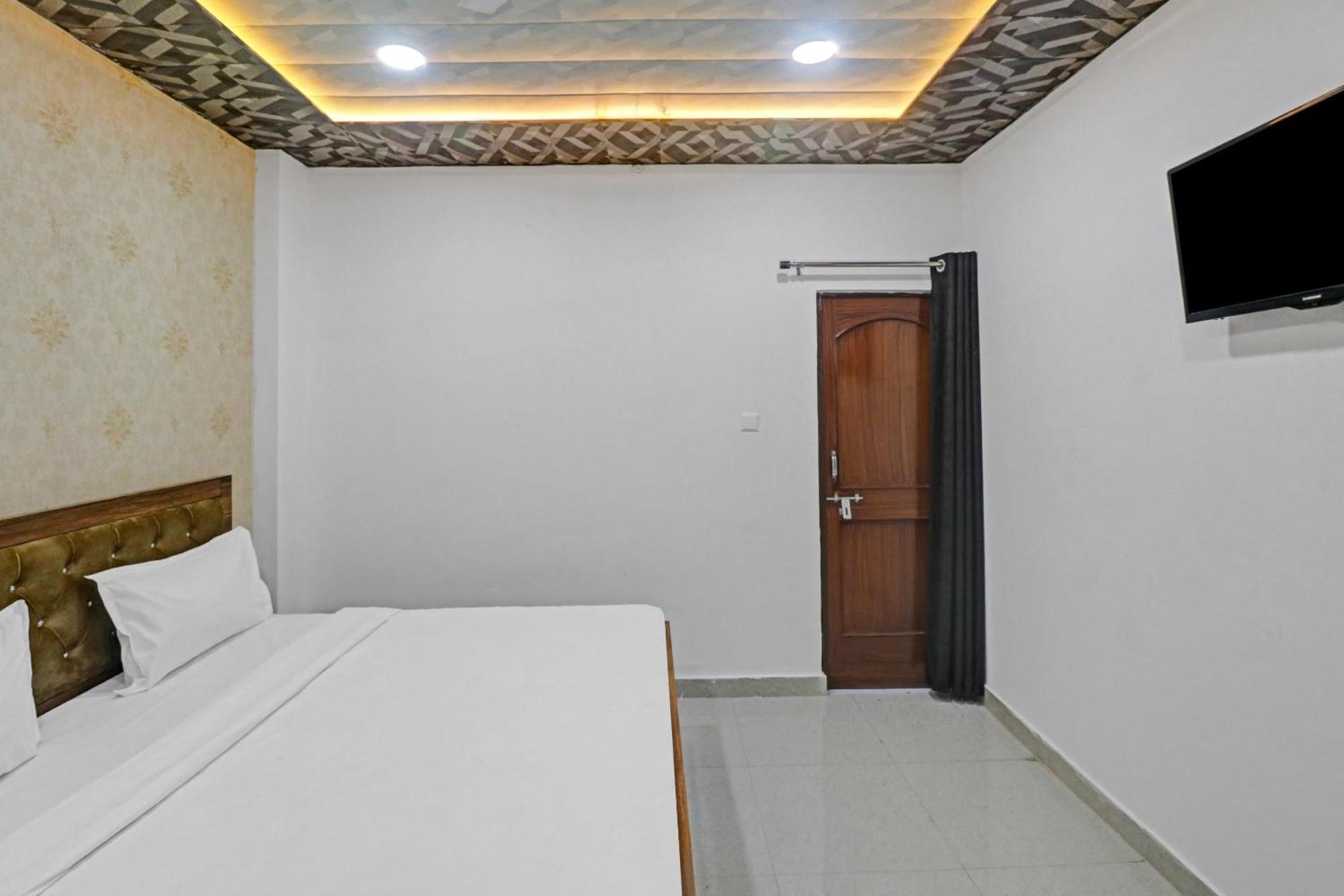 קאנפור Hotel O Paras Palace מראה חיצוני תמונה