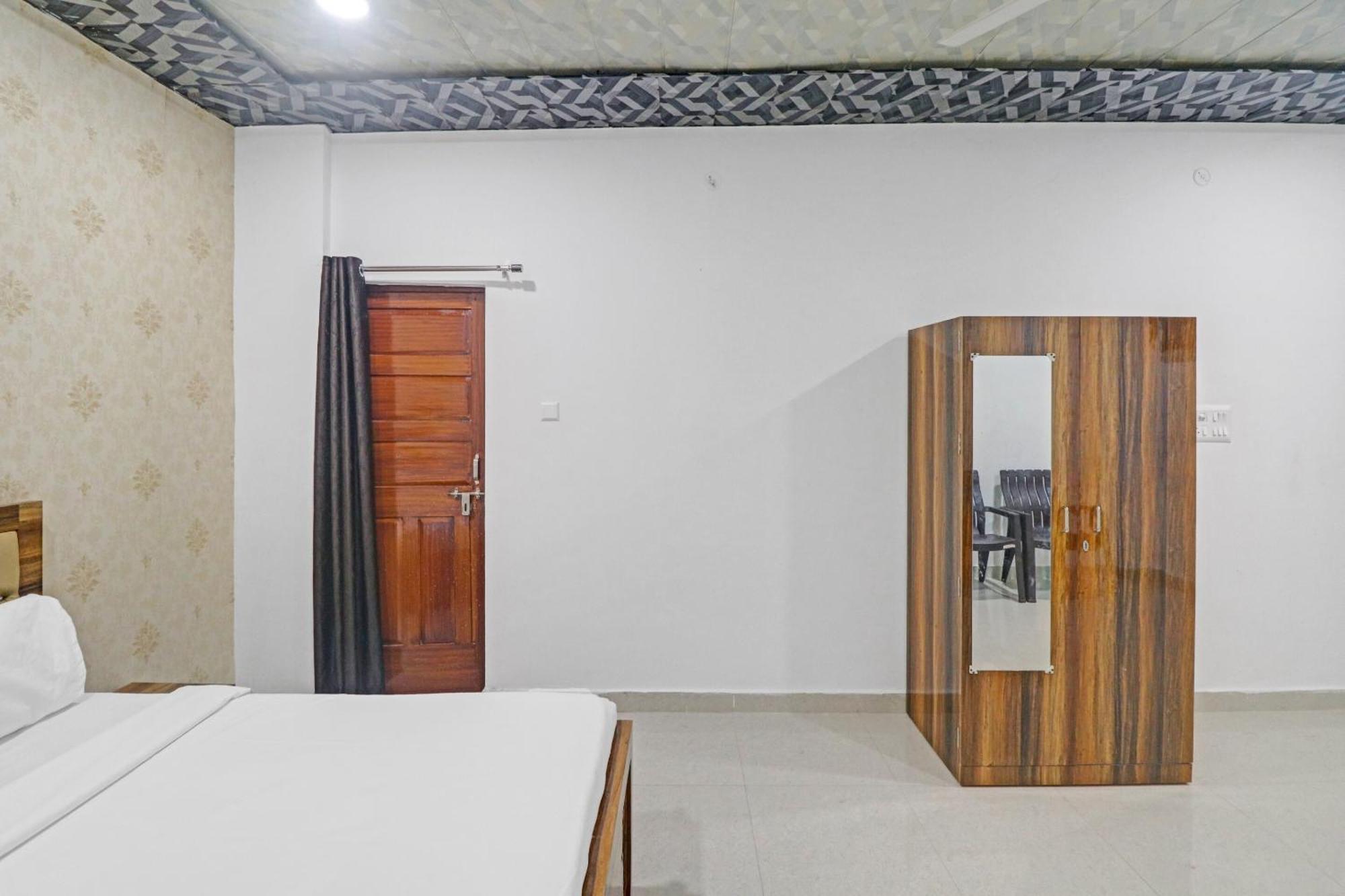 קאנפור Hotel O Paras Palace מראה חיצוני תמונה