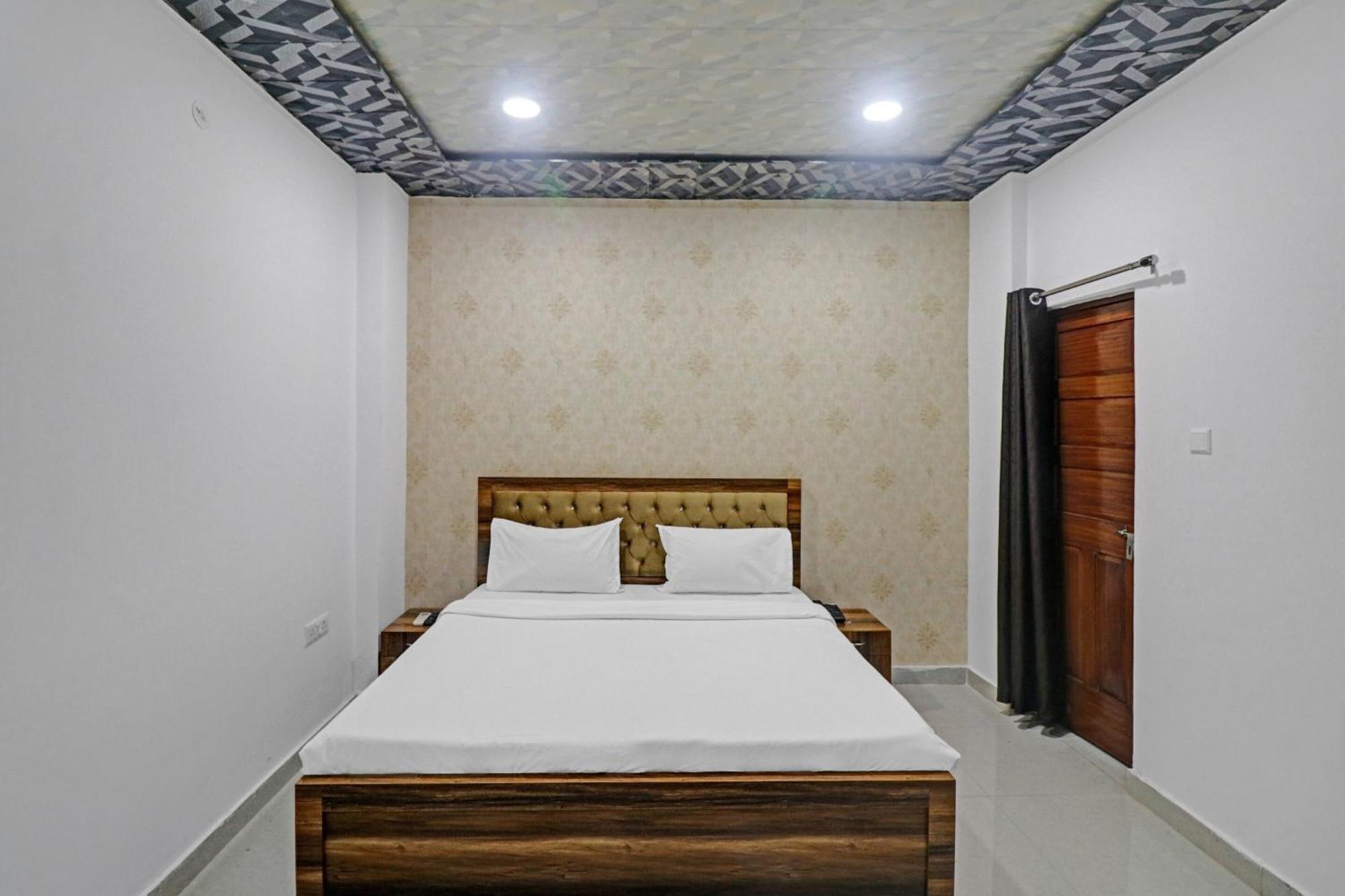 קאנפור Hotel O Paras Palace מראה חיצוני תמונה