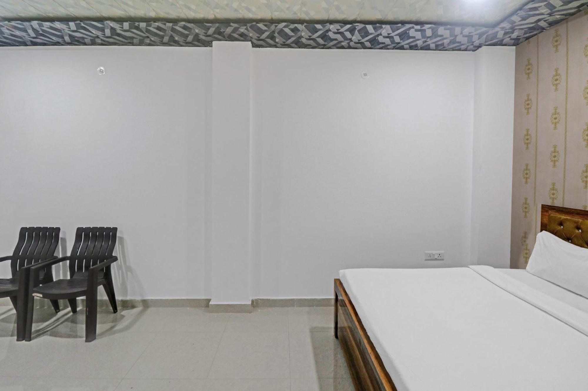 קאנפור Hotel O Paras Palace מראה חיצוני תמונה