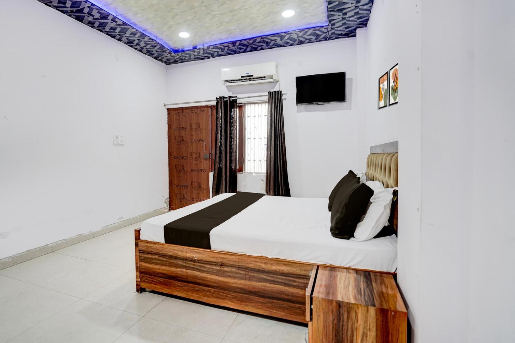 קאנפור Hotel O Paras Palace מראה חיצוני תמונה