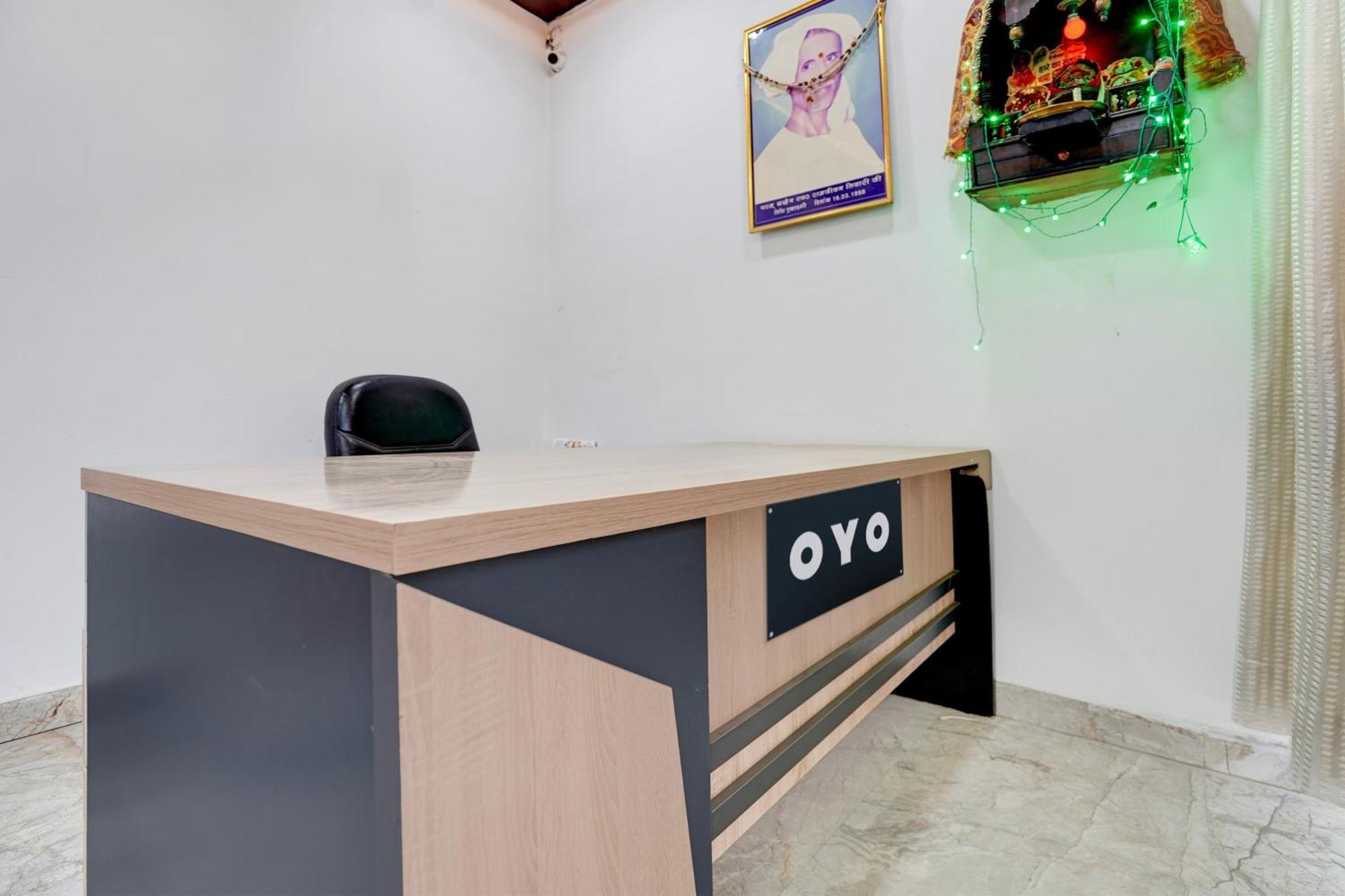 קאנפור Hotel O Paras Palace מראה חיצוני תמונה